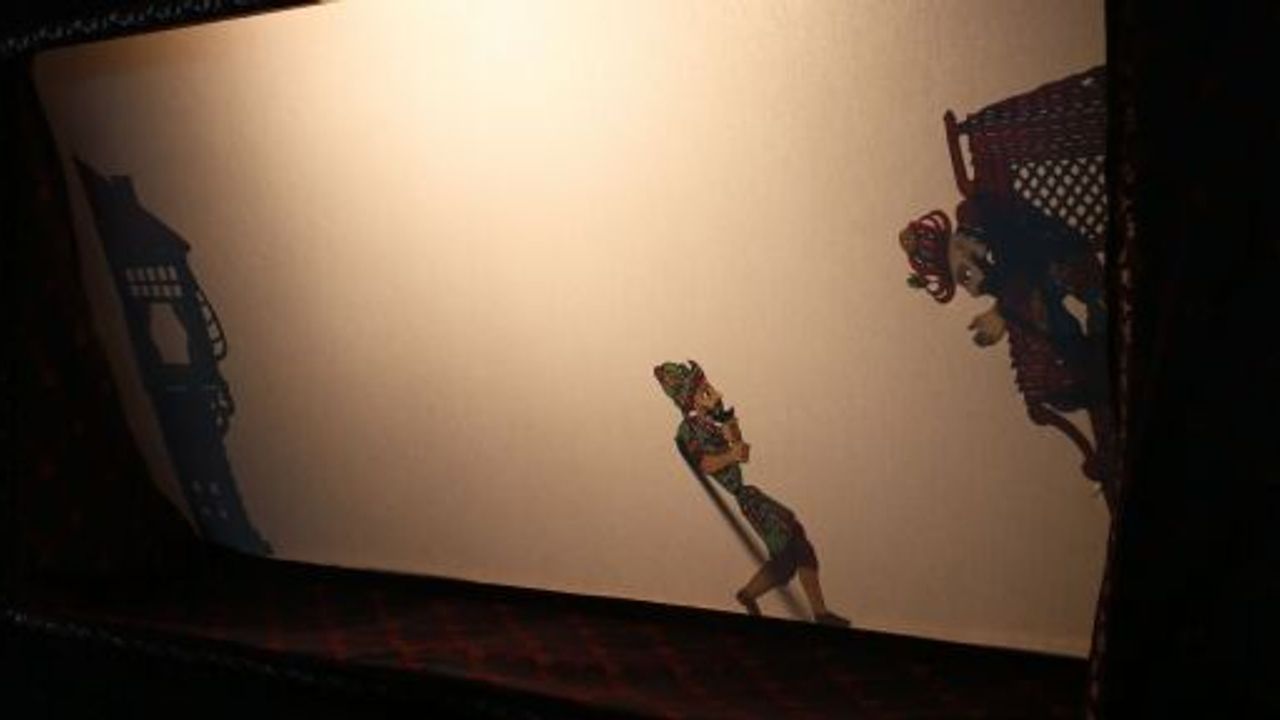 SEKA Kâğıt Müzesi’nde Karagöz Ve Hacivat Eğlendirdi