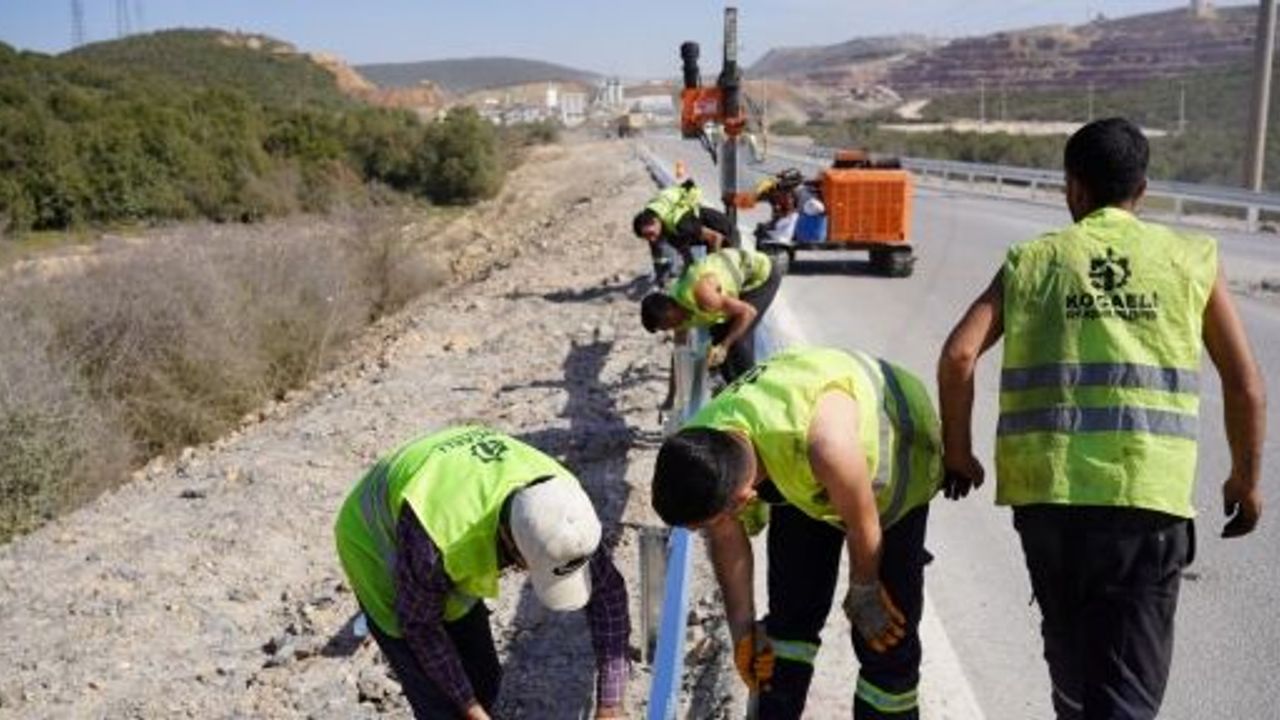 HEREKE-ÇERKEŞLİ YOLUNA 3 KM’LİK OTOKORKULUK