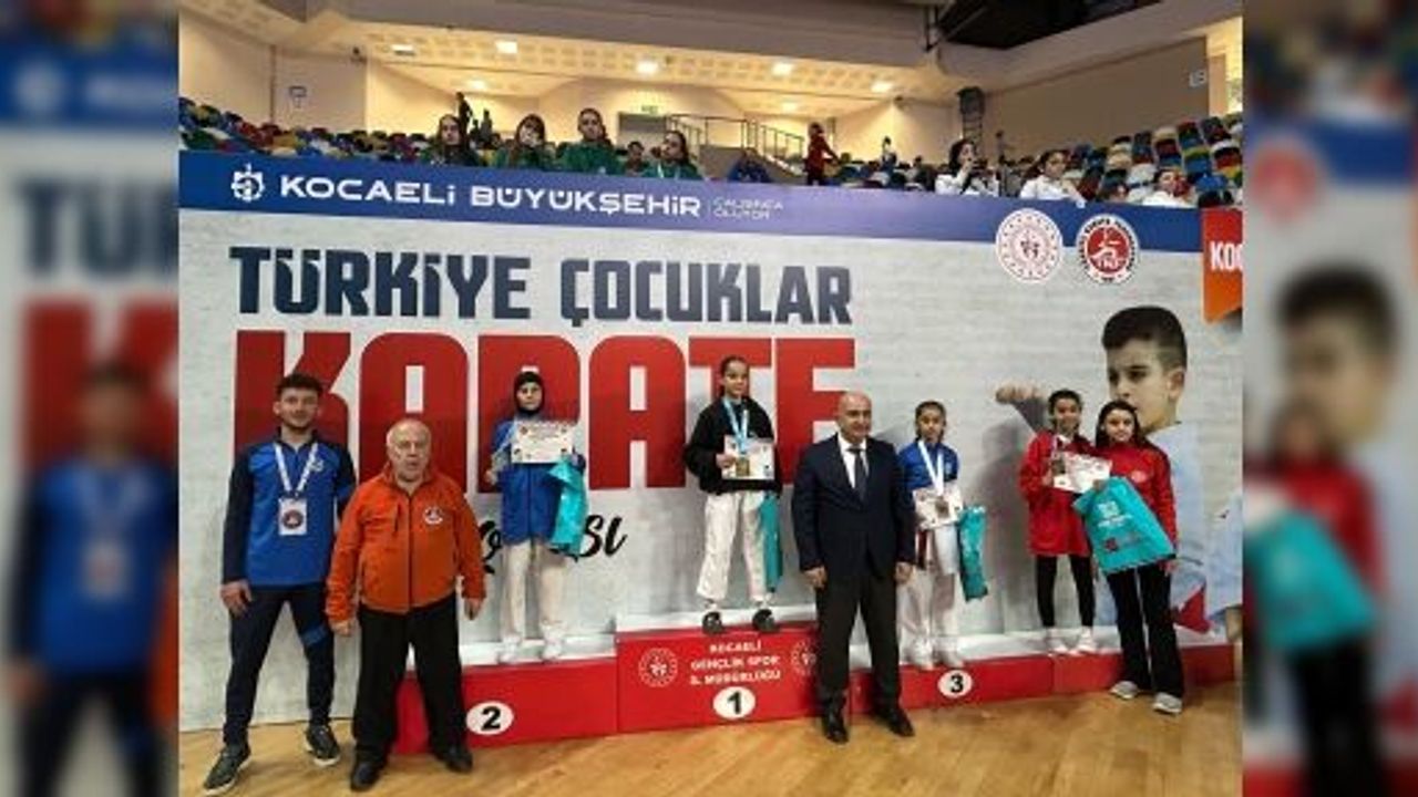 Kartepe Belediye Spor’dan Türkiye Derecesi   