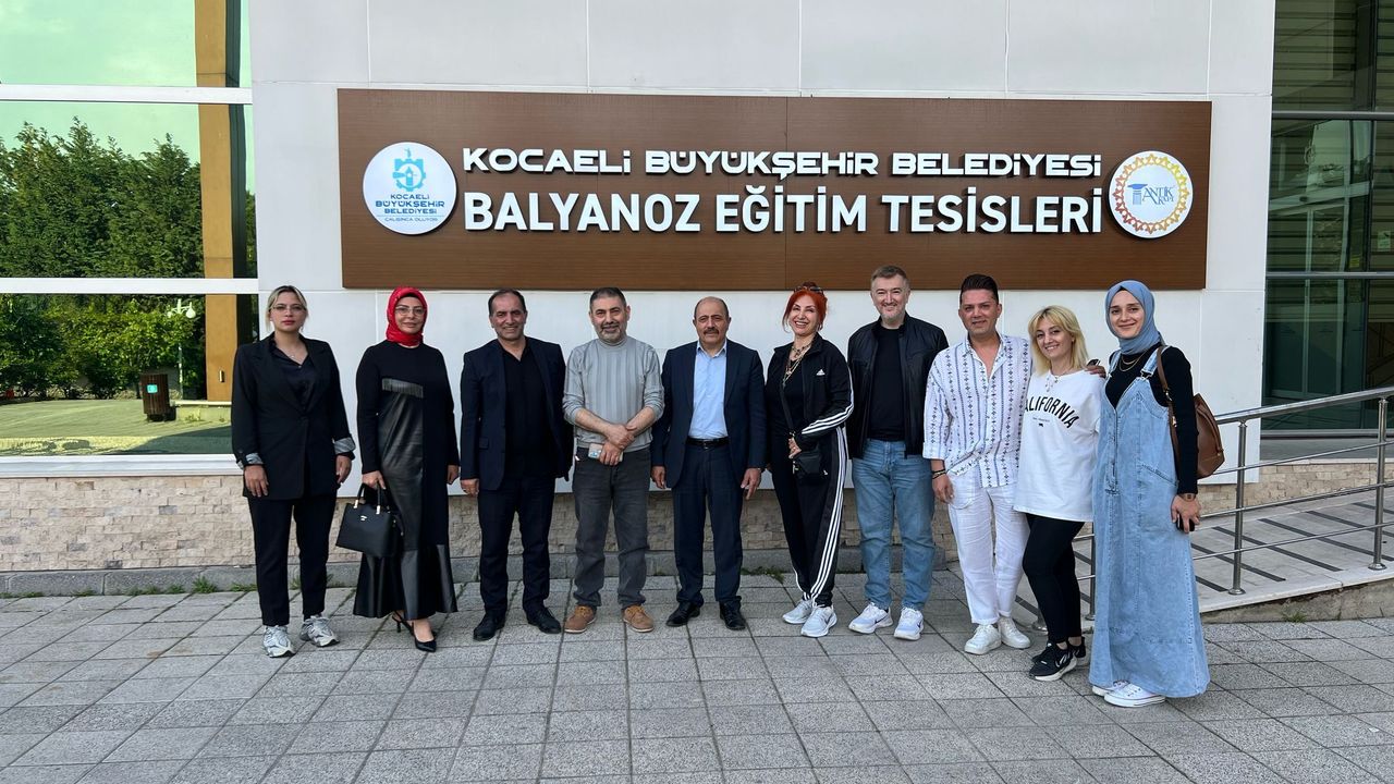 Koşeder'den Şiir Ve Edebiyat Dolu İki Günlük Kamp