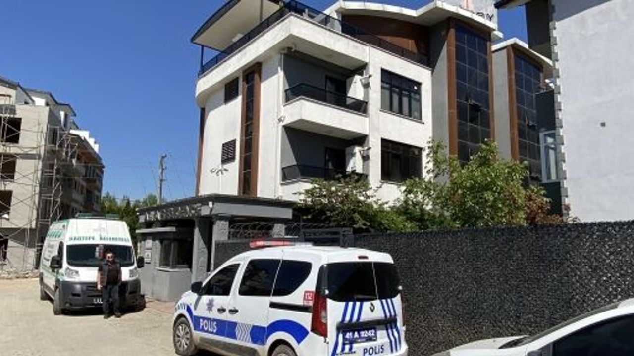 37 YAŞINDAKİ KADIN SABAH SERVİSE BİNMEYİNCE ACI GERÇEK ORTAYA ÇIKTI