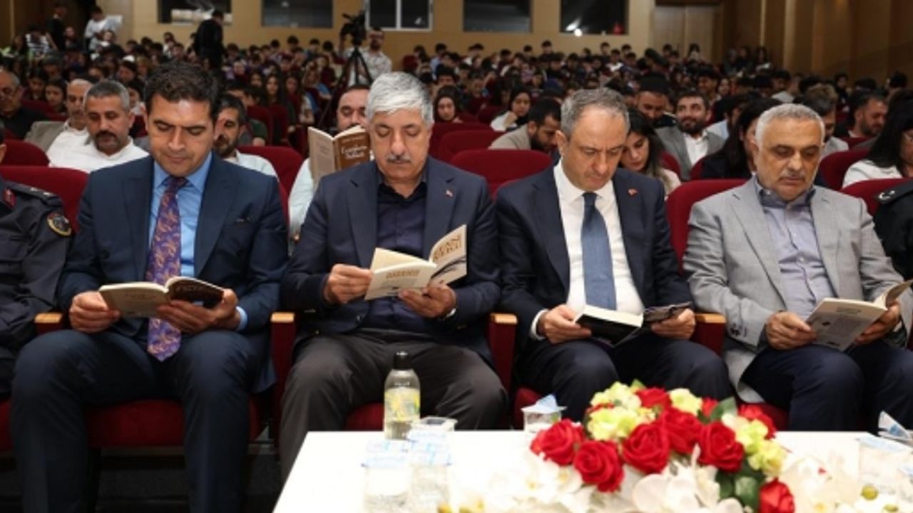 Dilovası’nda Kitap Seferberliği: En Çok Dilovası Okuyor!