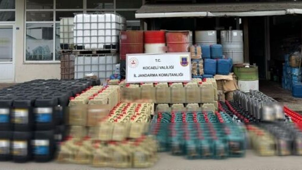 KOCAELİ’DE SAHTE MADENİ YAĞ OPERASYONU: 12 MİLYON TL’LİK VURGUN ÖNLEDİ