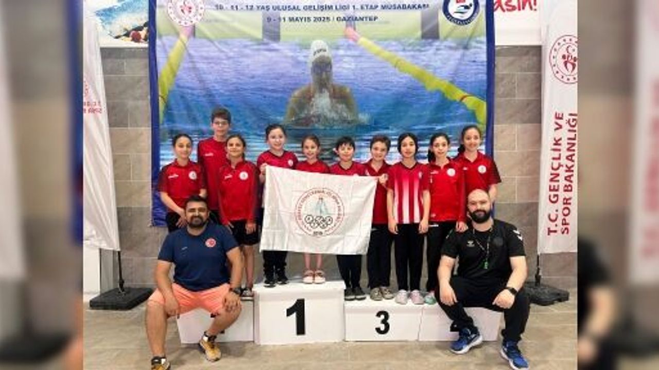 Körfezli Yüzücüler Gaziantep’ten 18 Madalya İle Döndü