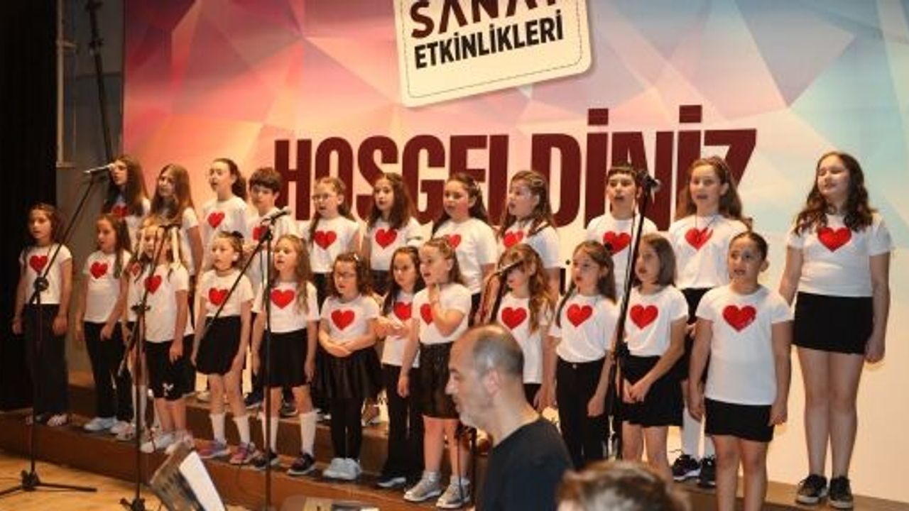 Körfez Belediyesi Çocuk Korosu’ndan Unutulmaz Konser