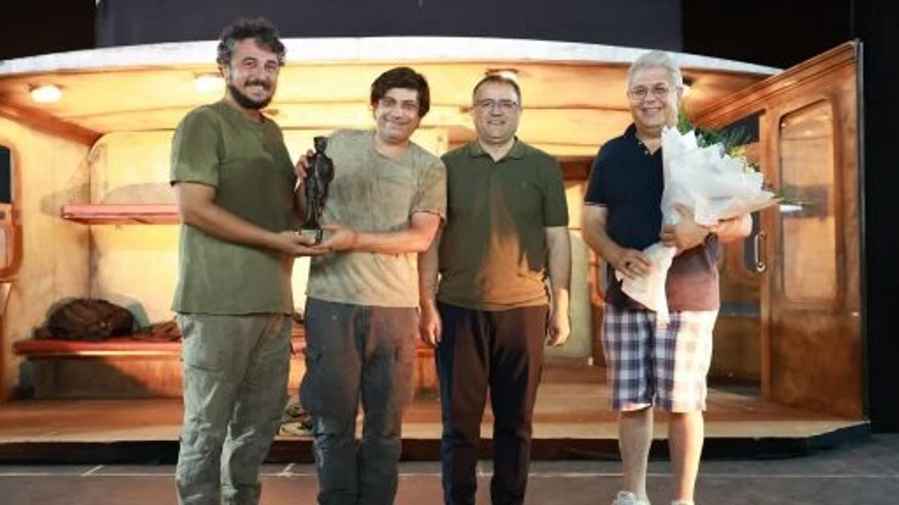 "Hiç Kimsenin Öyküsü" Derince’de Hayat Buldu