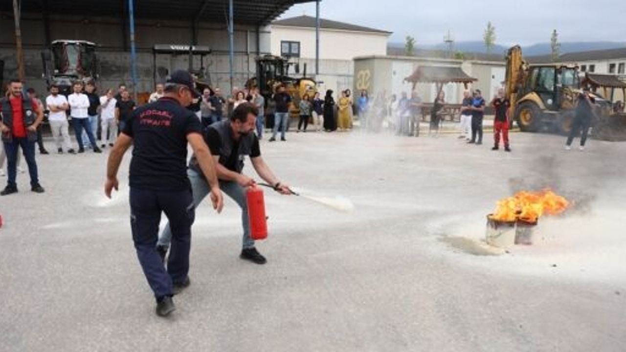 Kartepe Belediyesi'nde Gerçeğini Aratmayan Tatbikat