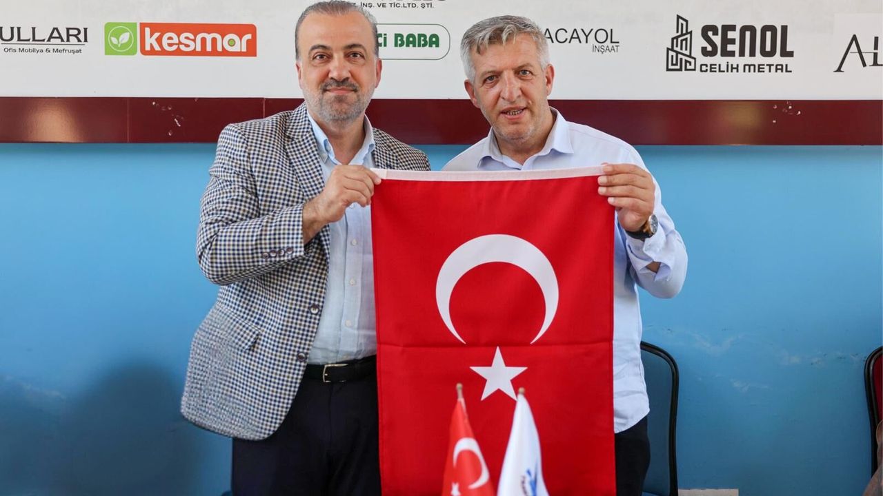 Talus, Trabzonlular Derneği’nde, ‘Terörsüz Türkiye’yi Anlattı: ‘41 Yıllık Acıyı Sona Erdirmek İstiyoruz’