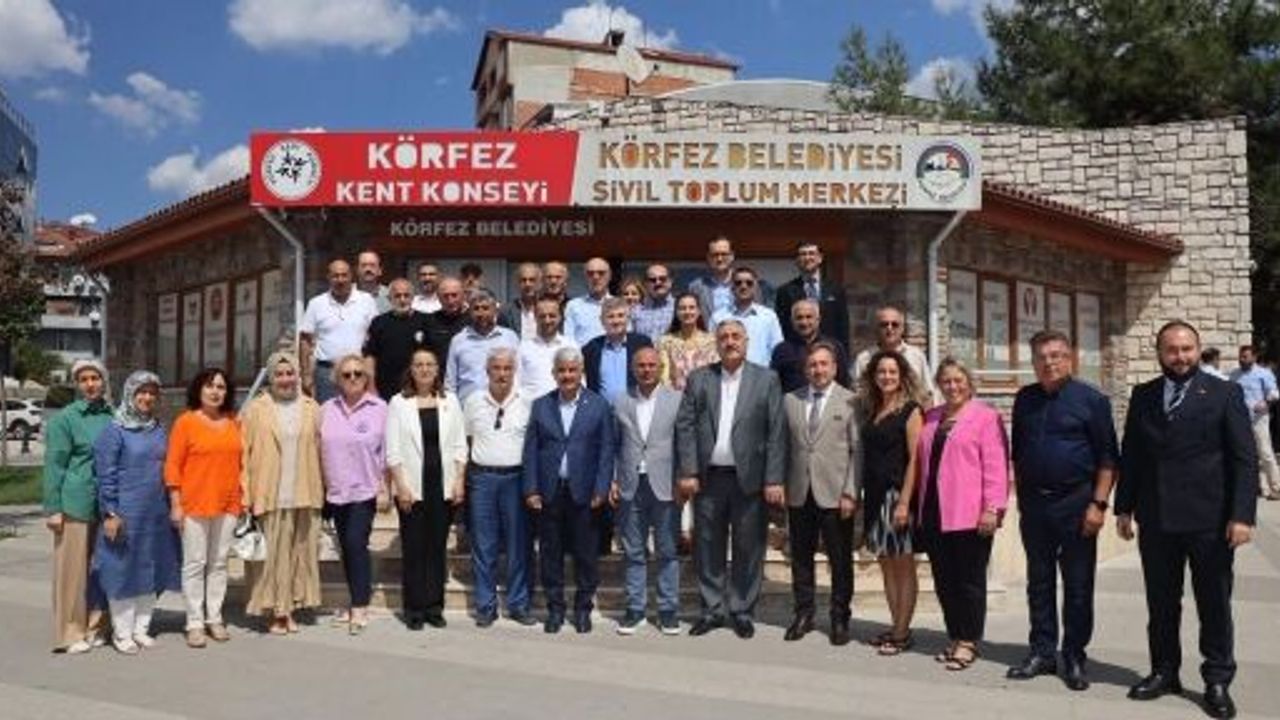 Körfez Kent Konseyi  Milletvekili Hülagü’yü Ağırladı