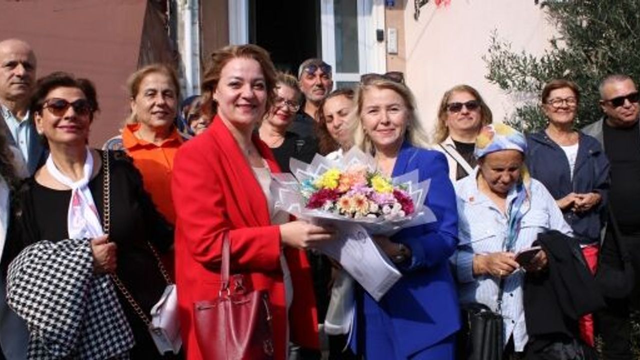 CHP Körfez’de Yaprak Fidancı Mazbatasını Aldı