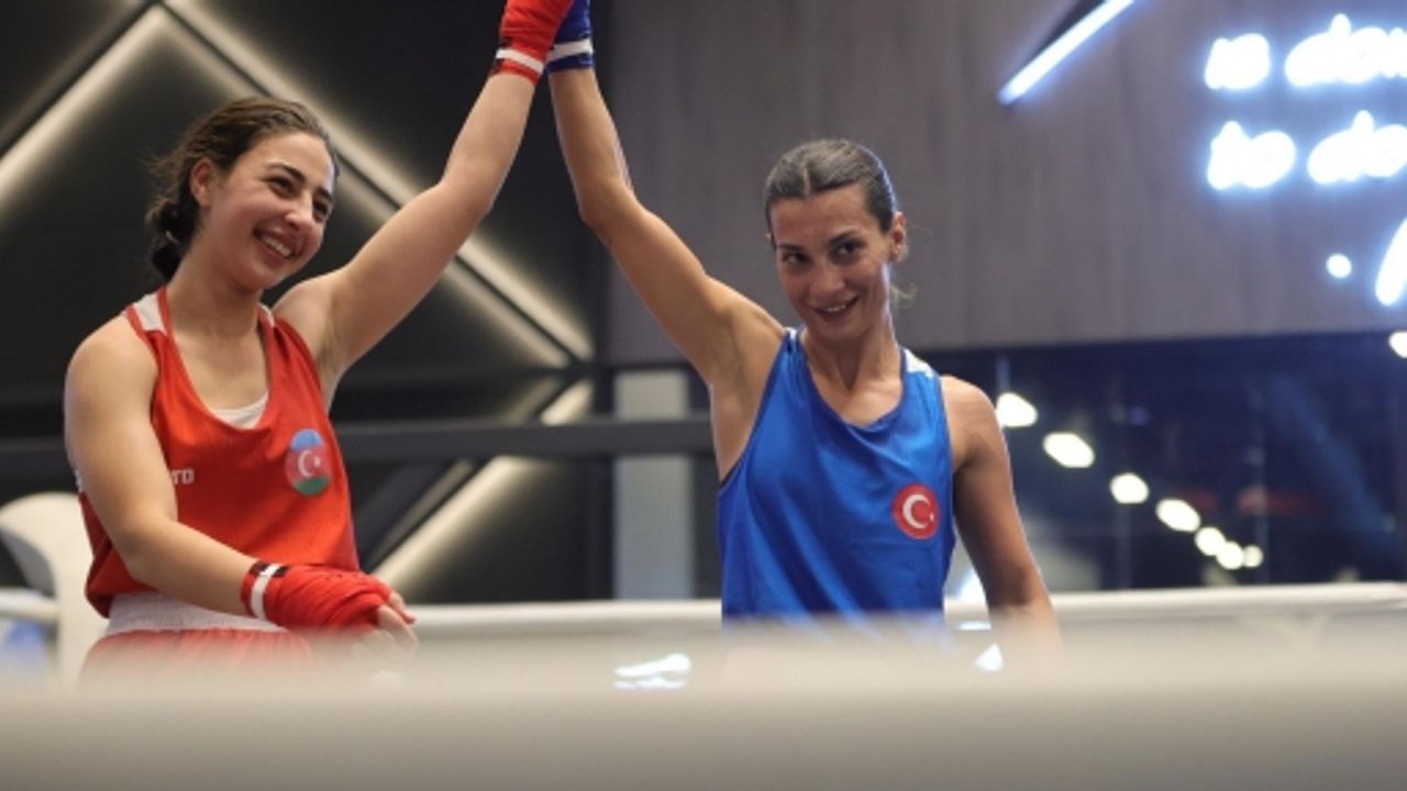 Ayşen, Riyad’da Şanlı Bayrağımızı Göndere Çekti