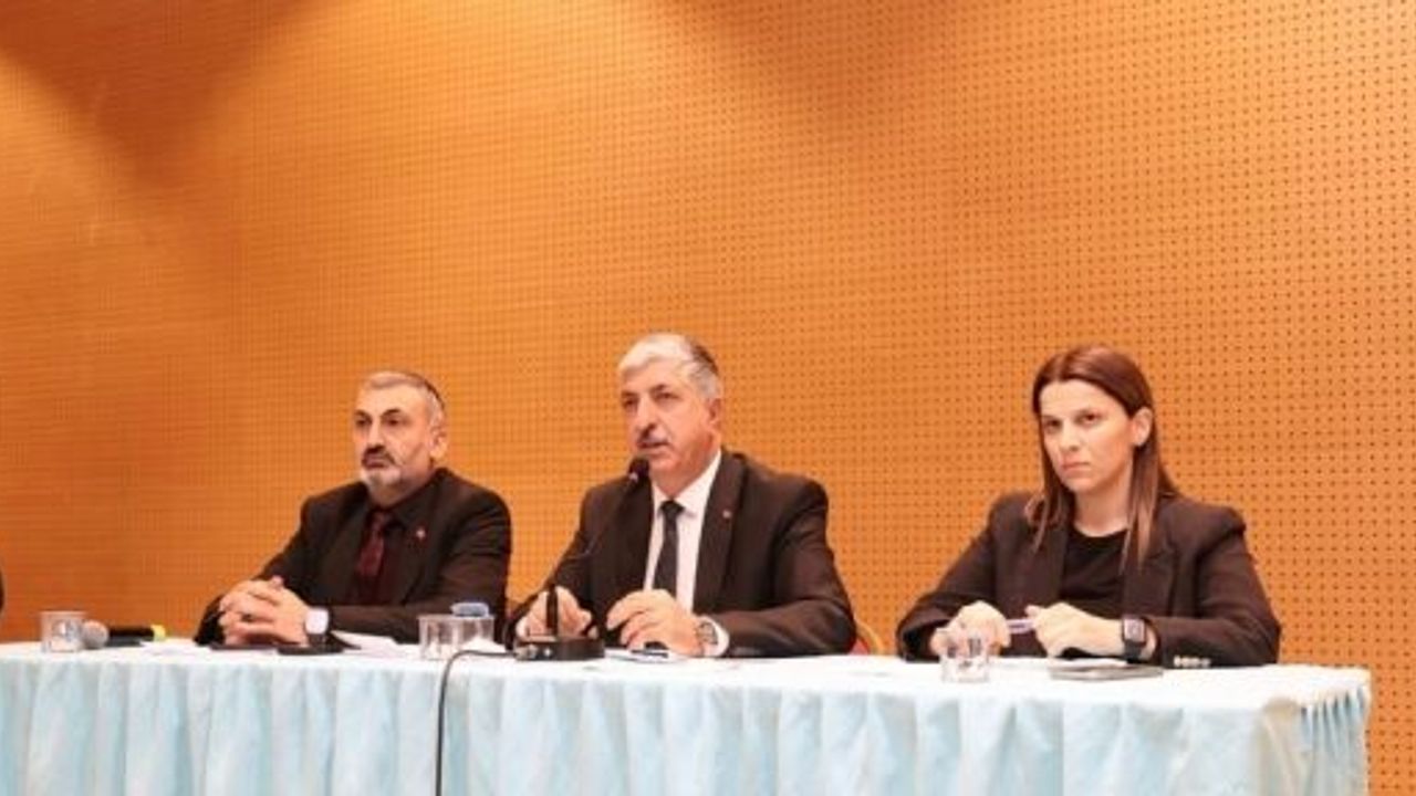 Dilovası Belediyesi Meclisi Yılın Son Toplantısını Gerçekleştirdi