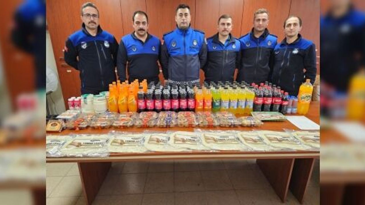 Gölcük Zabıtası Tarihi Geçmiş Ürünlere El Koydu