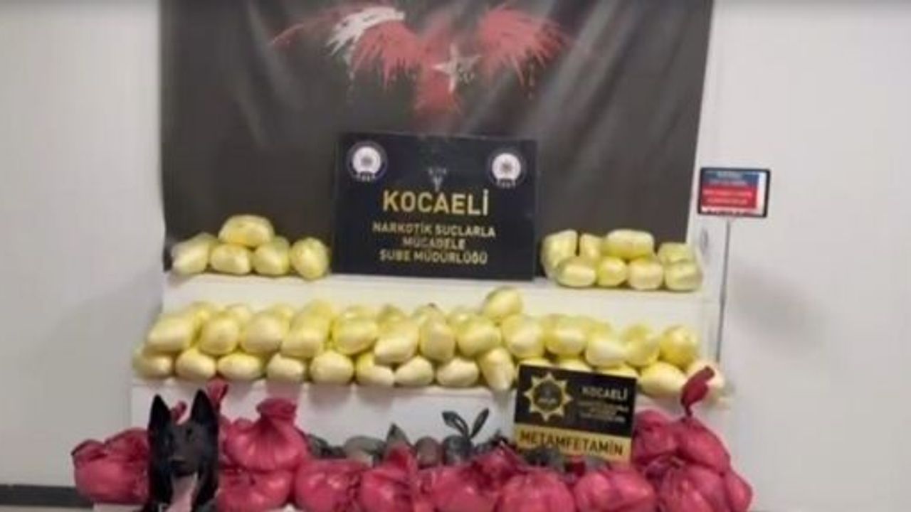 KOCAELİ'DE DEV OPERASYON: ASFALT SİLİNDİRİNDE 102 KİLO METAMFETAMİN BULUNDU