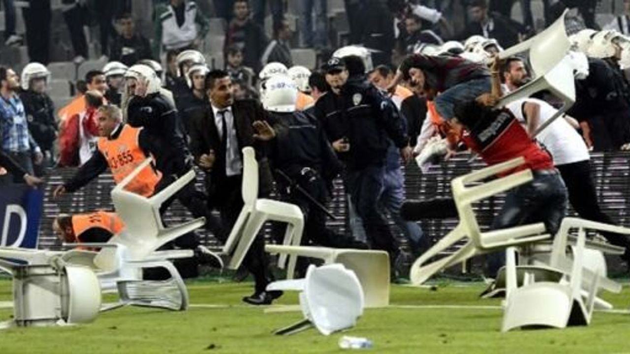 UZMANINDAN SPORDA ŞİDDETE KARŞI "TRİBÜN LİDERLERİNE EĞİTİM" ÖNERİSİ