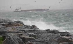 Marmara Denizi'nde fırtına etkili oldu