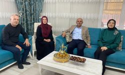 AK Partili Demir’e Umre Ziyareti