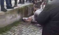 Dükkanının önünde uğradığı silahlı saldırıda yaralandı