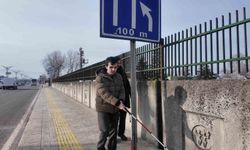 Görme engellilerin şehirdeki zorlu mücadelesi saniye saniye görüntülendi