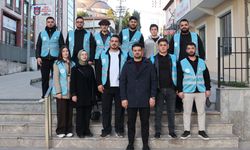 AK Gençlerden Kaza Mağduru Vatandaşlara İftar İkramı