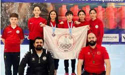 Körfez GB Açık Su Yüzme Yarışlarından Şampiyonluk ve Madalyalarla Döndü