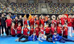 Körfezli karateciler il seçmelerinde 20 madalya kazandı