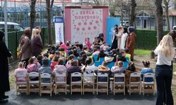 Lokomotif’te “Dünya Tiyatro Günü” Kutlandı