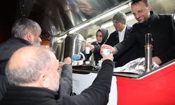 Teravih Çıkışı Sahlep İkramı