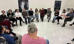 Tiyatro Tutkunları Yenikent’te Buluşuyor