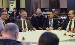 Ziraatçılar, Başkan Büyükakın’ı Çay İçmeden Bırakmadı