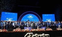 Bakan Kacır, yeni nesil 407 yazılımcı gencin heyecanını paylaştı