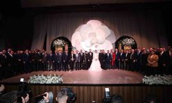 Nikah töreni siyaset camiasını bir araya getirdi