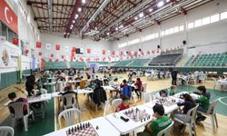 Derince’de Satranç Şöleni