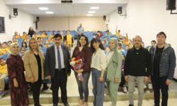 Pınar Özkanlı, Derince’de Minik Okurlarla Buluştu