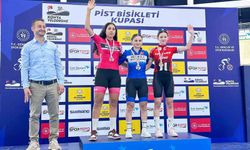 Kağıtspor ulus ve uluslararası arenada madalyaya doymuyor
