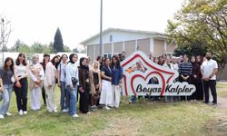 Üniversiteliler sahada sosyal hizmet eğitimi aldı