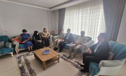 Vali Aktaş’tan Şehidimizin Babasına Babalar Günü Ziyareti