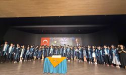 Körfezim Eğitim Kurumları Liseye Geçiş Töreni Muhteşemdi