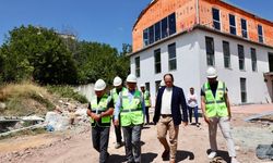 Körfez'de Çamlıtepe Spor Kompleksi'nin yapım çalışmaları sürüyor