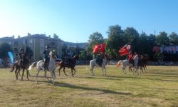 Kocaeli Erzurumlular Derneği’nden Muhteşem Cirit Şöleni
