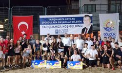 Gölcük’te Plaj Voleybolu Turnuvası Çekişmeli Müsabakalar ile Tamamlandı
