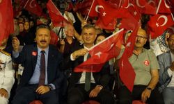 15 Temmuz Demokrasi ve Milli Birlik Günü'nde Gölcük Dimdik Ayakta