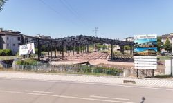Ataevler Kent Çarşısı inşaatı sürüyor