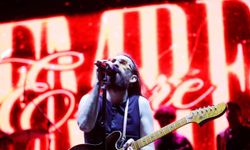 Emre Fel, festivalin finalinde coşturdu