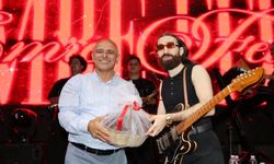 Emre Fel, Festivalin Finalinde Coşturdu