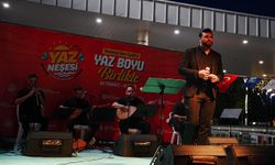 Türküler Yankılandı, Yeşil Çam Perdeye Taşındı