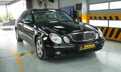 Otomobil Diye Bindiği Mercedes Beyaz Eşya Çıktı