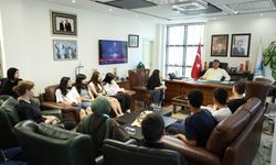 Gençlik Kampı Başkan Kocaman'ı Ziyaretle Başladı