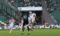 Trendyol Süper Lig: Kocaelispor: 0 - Gaziantep FK: 0 (İlk yarı)