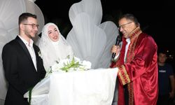 Mustafa Malo İle Sena Evliler Kervanında